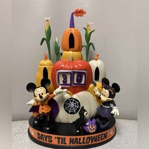 Disney Halloween Countdown Calendar nwt